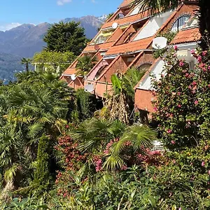 Terrazza Sul , Luino Italien